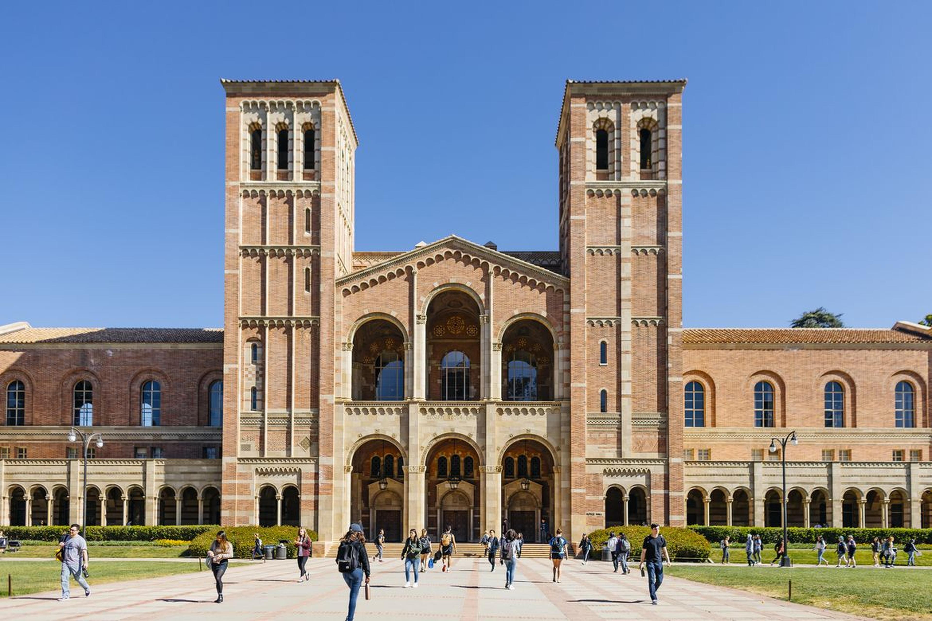 UCLA, Estados Unidos