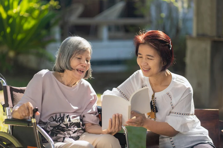 Certificate III in Individual Support (Ageing & Disability)