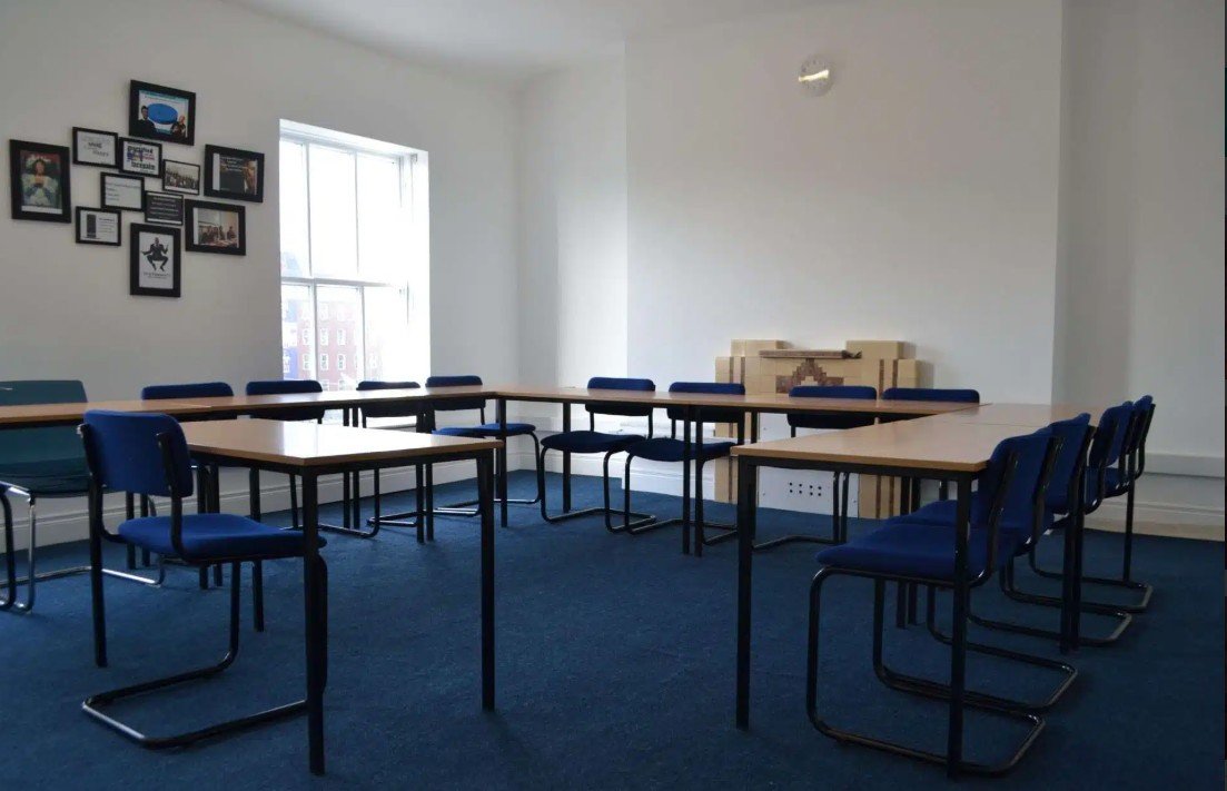 Aula en la sede de Eden Quay